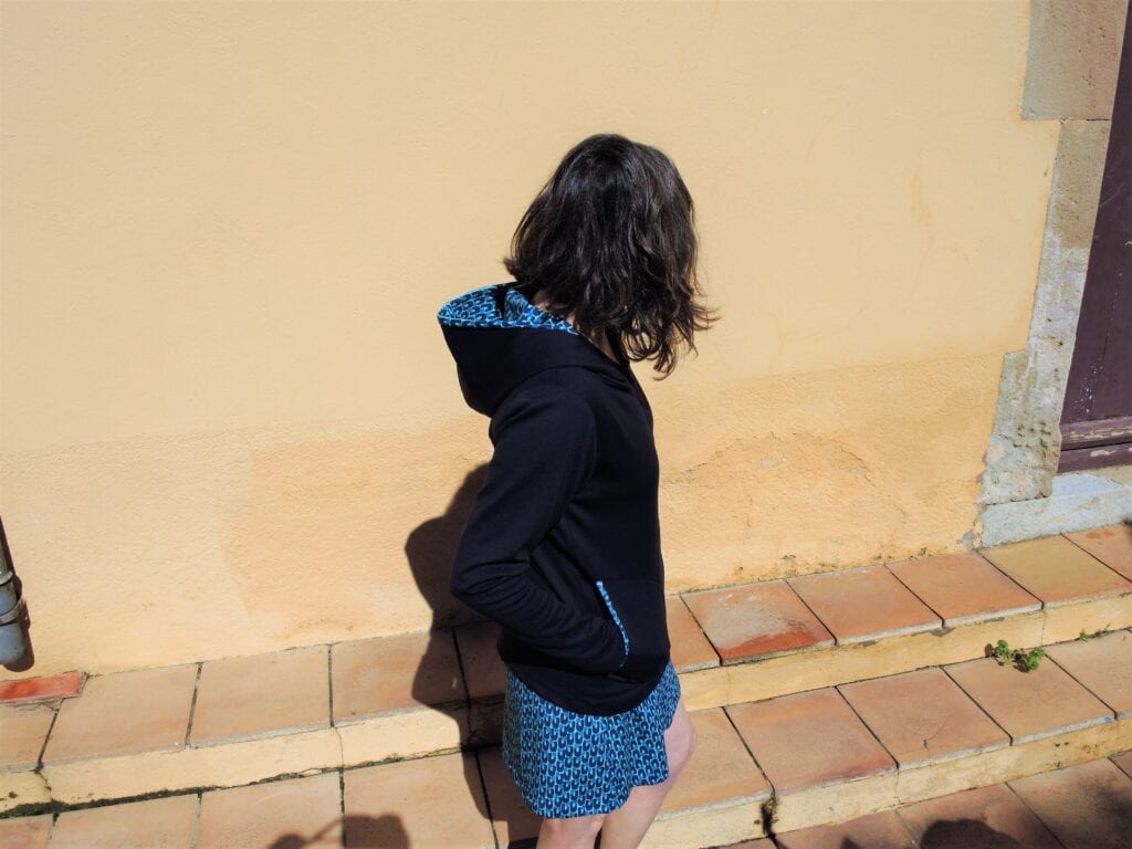 JAQUETA BLAU MAR - Imatge 2