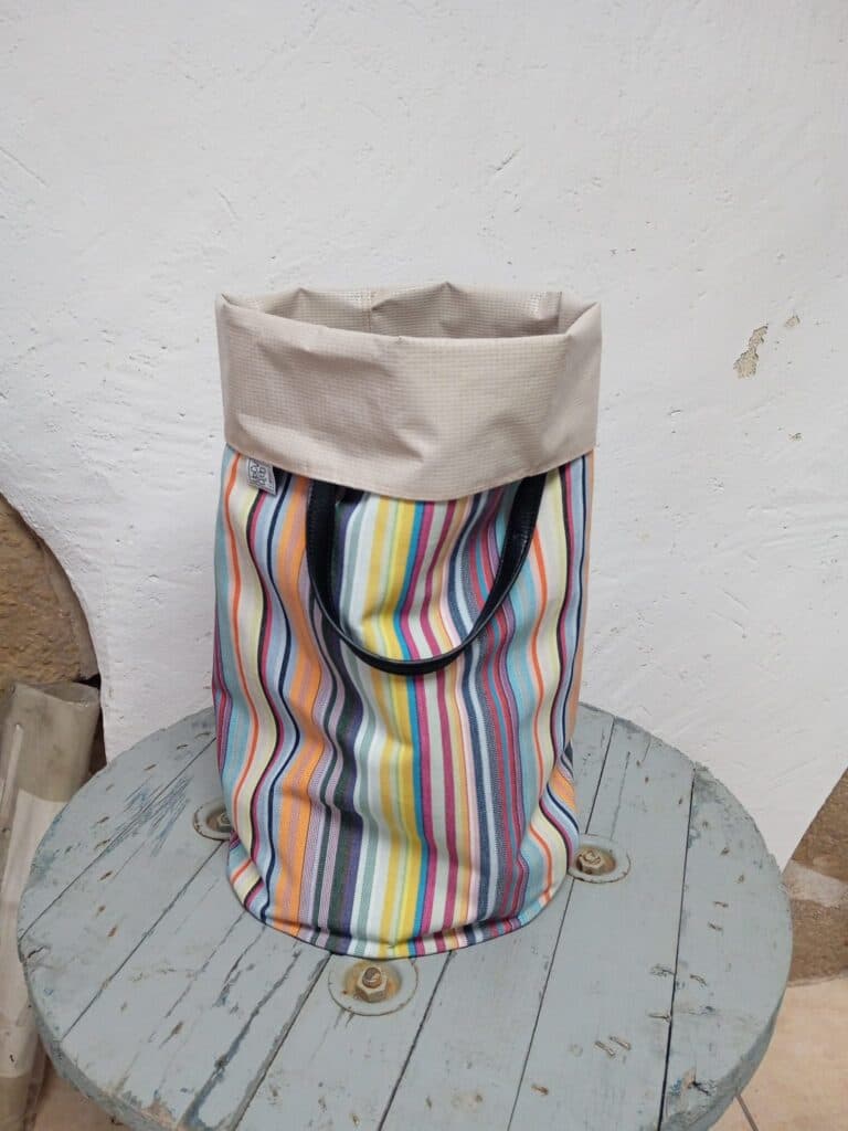 Contenidor de tela reutilitzada de ratlles -UPCYCLED CARTAES- - Imatge 2