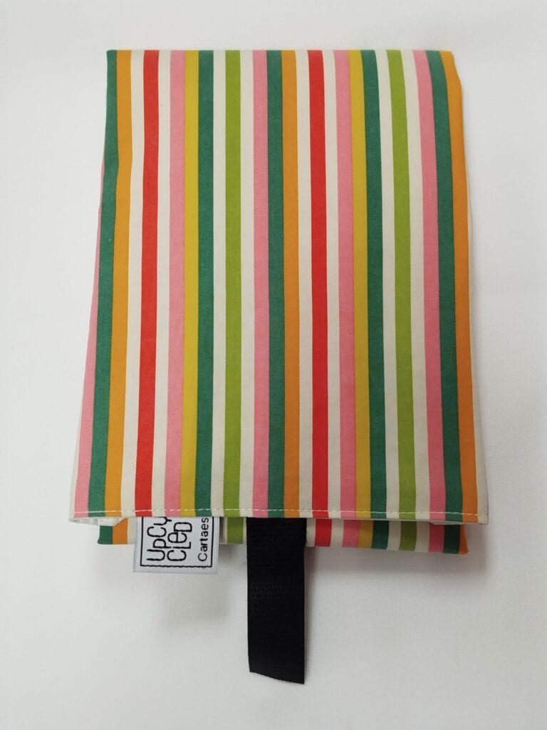 Boc’n’Roll de tela reutilitzada de ratlles -UPCYCLED CARTAES-