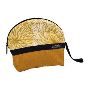 Neceser Amarillo KikuAka Creadoness Moda Sostenible Handmade Espana Hecho a mano Accesorios Sostenibles de Diseno Barcelona ESS