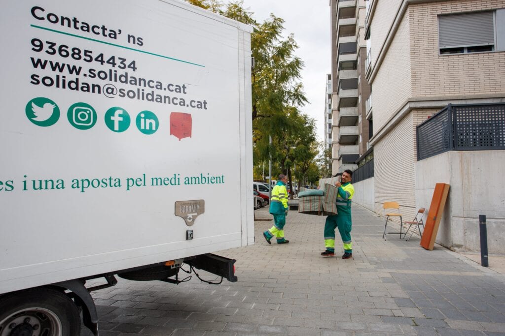 Recollida de mobles i buidatges d'oficines - Imatge 3