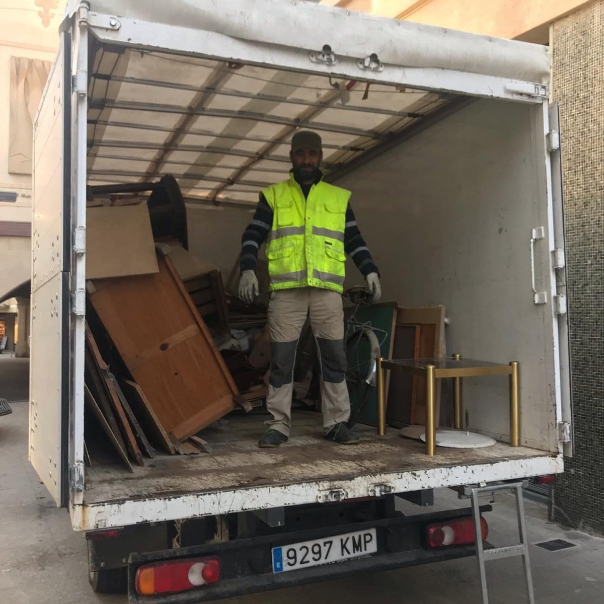Recollida de voluminosos i andròmines a domicili