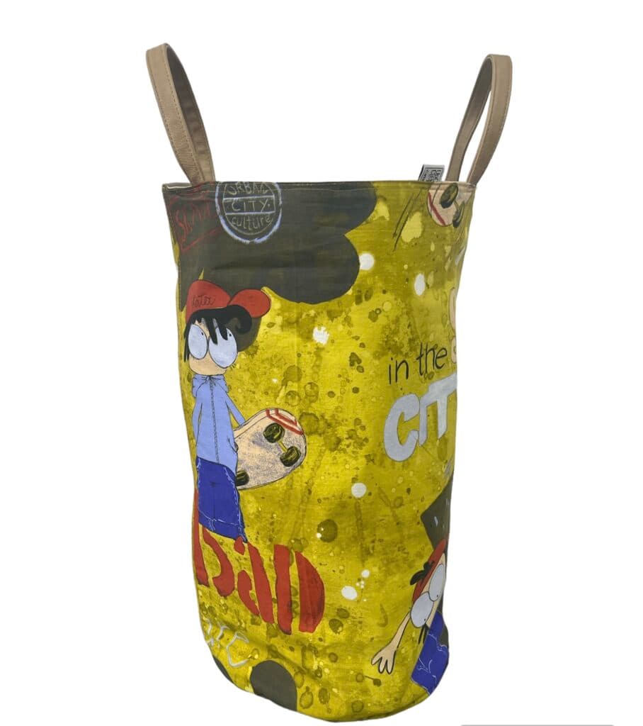 Contenidor de tela reutilitzada de dibuixos animats -UPCYCLED CARTAES-