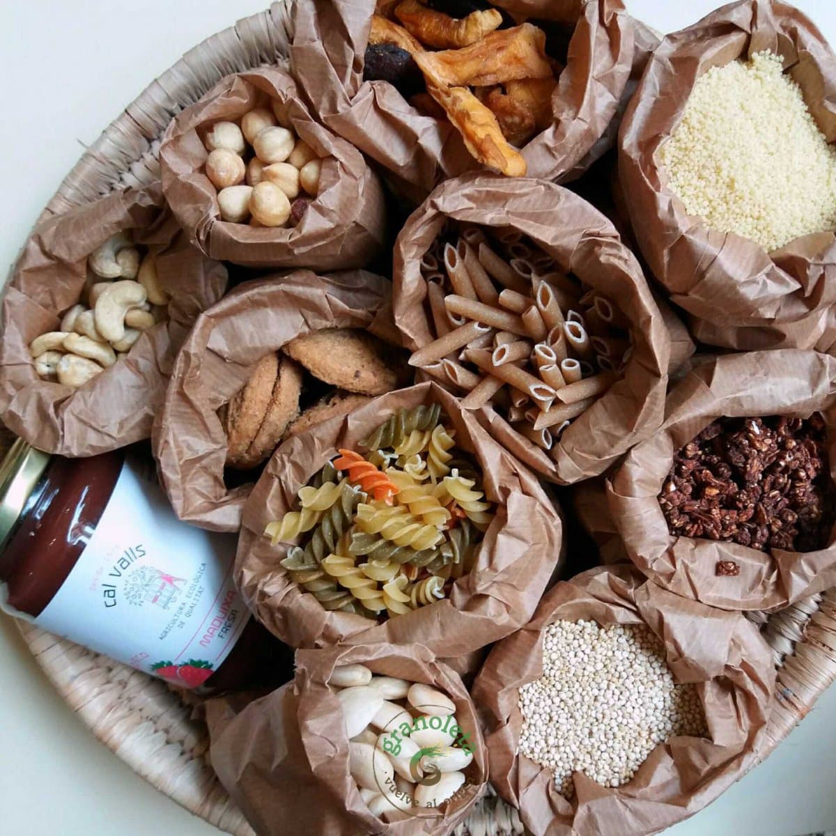 3. Cistella de productes alimentació (Gran)