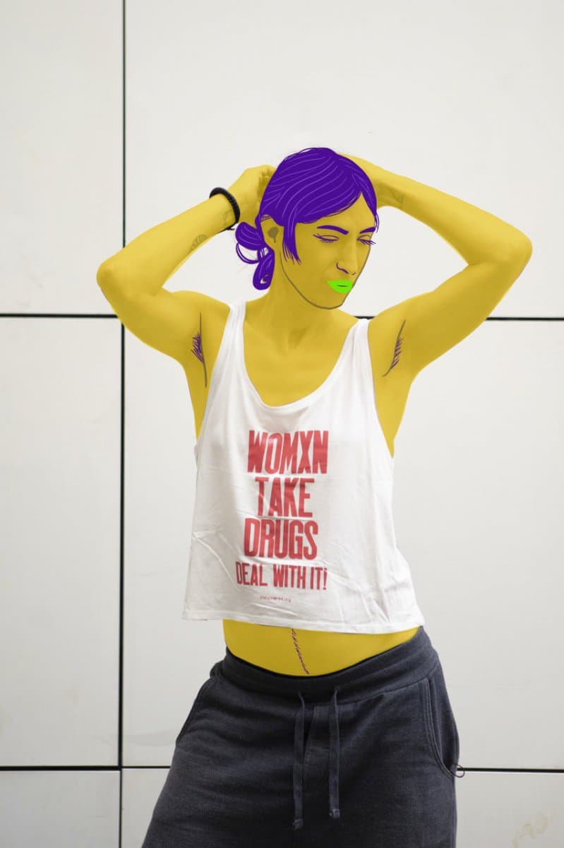 Samarreta tirants curta WOMXN TAKE DRUGS. DEAL WITH IT 2 Samarreta tirants curta WOMXN TAKE DRUGS. DEAL WITH IT - Imatge 2